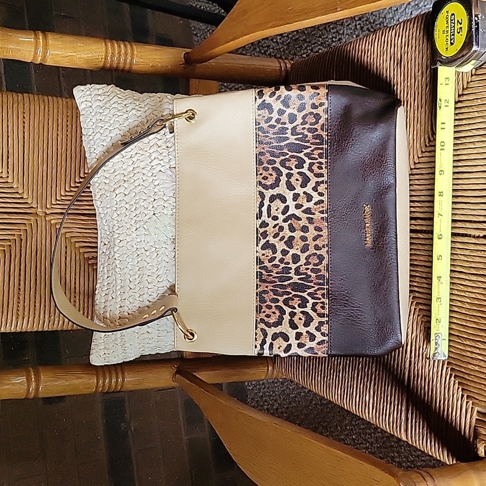 NWOT, Montana West animal print/color block shoulder bag